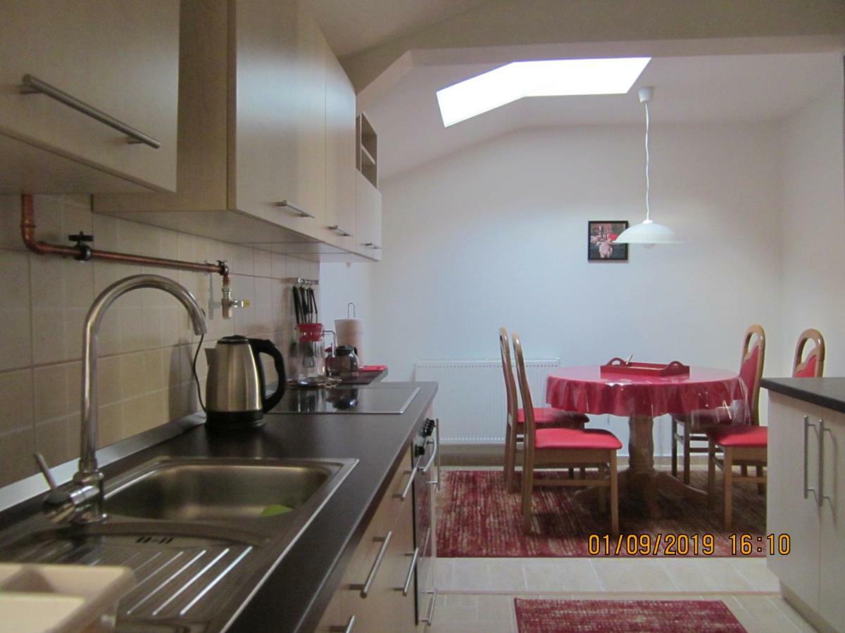 Our Way S Apartment With Airco And Own Garage SJJ Exterior foto